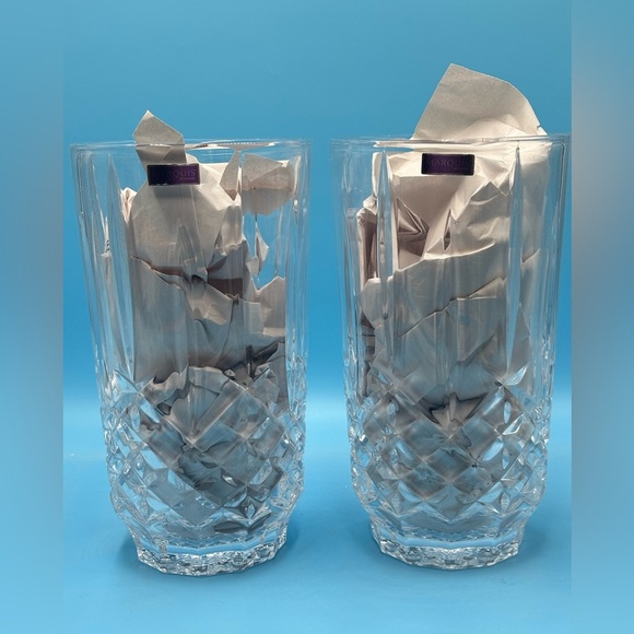 Marquis by Waterford Markham Pair of Vases. Sold separately. - Picture 11 of 13